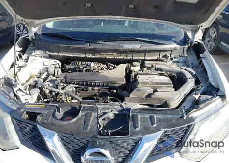 2015 Nissan Rogue S z USA, uszkodzony, nr VIN 5N1AT2MLXFC882759